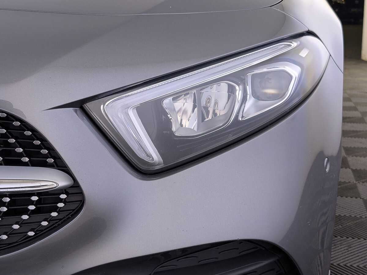 Mercedes-Benz A-Класс 200, 2019 Фото №11