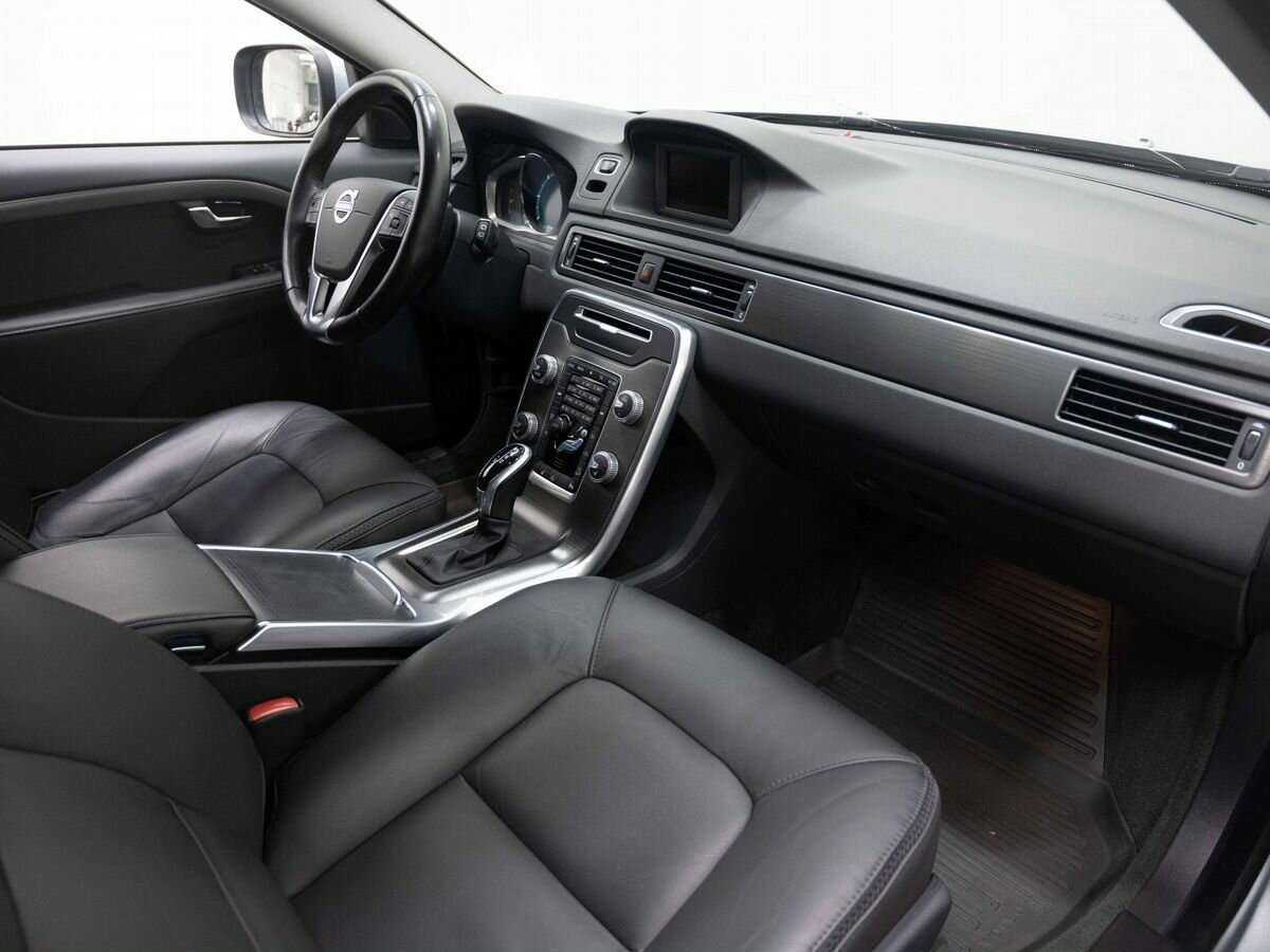 Volvo XC70, 2016 Фото №8