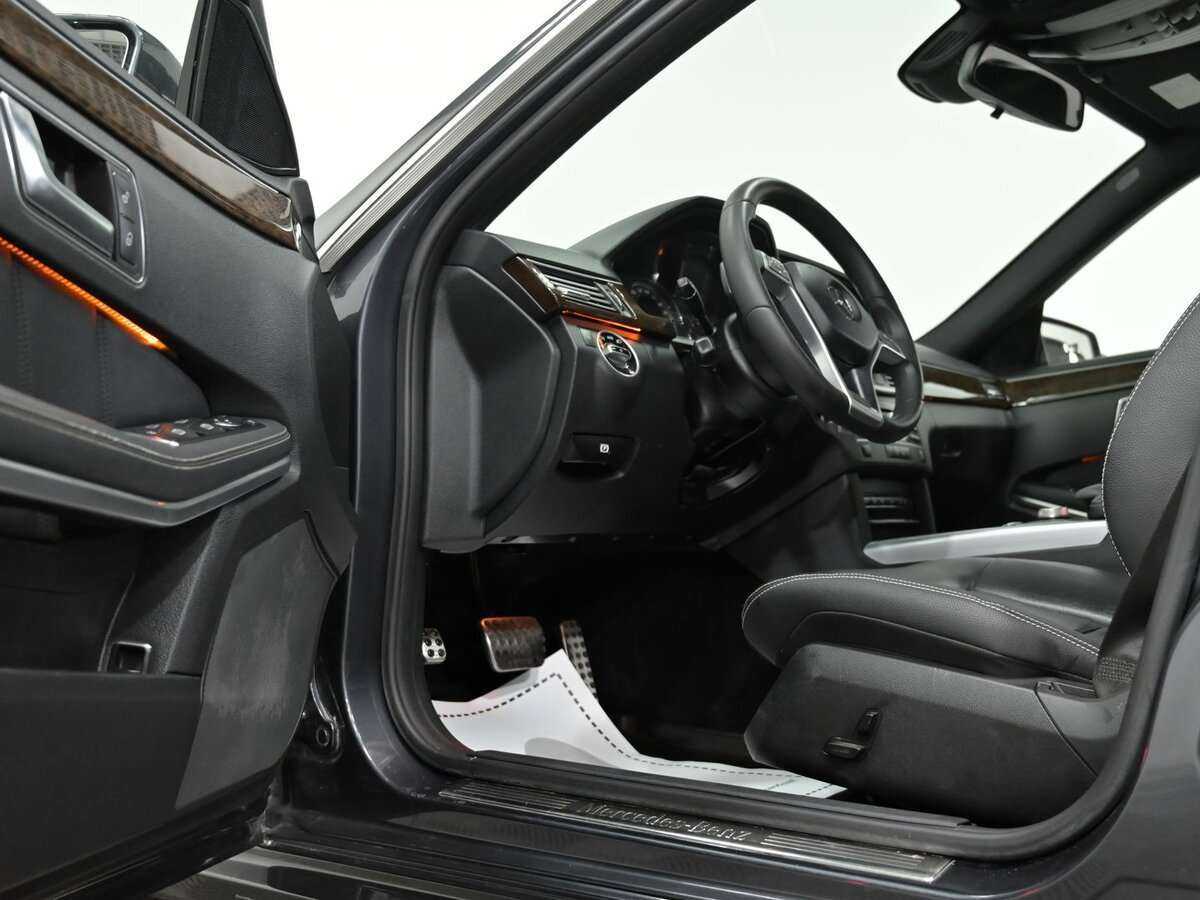 Mercedes-Benz E-Класс 200 7G-Tronic, 2012 Фото №6