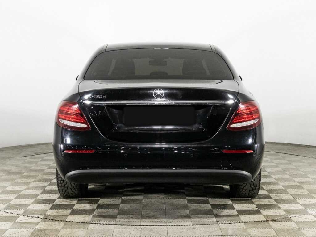 Mercedes-Benz E-Класс 200 d, 2019 Фото №6