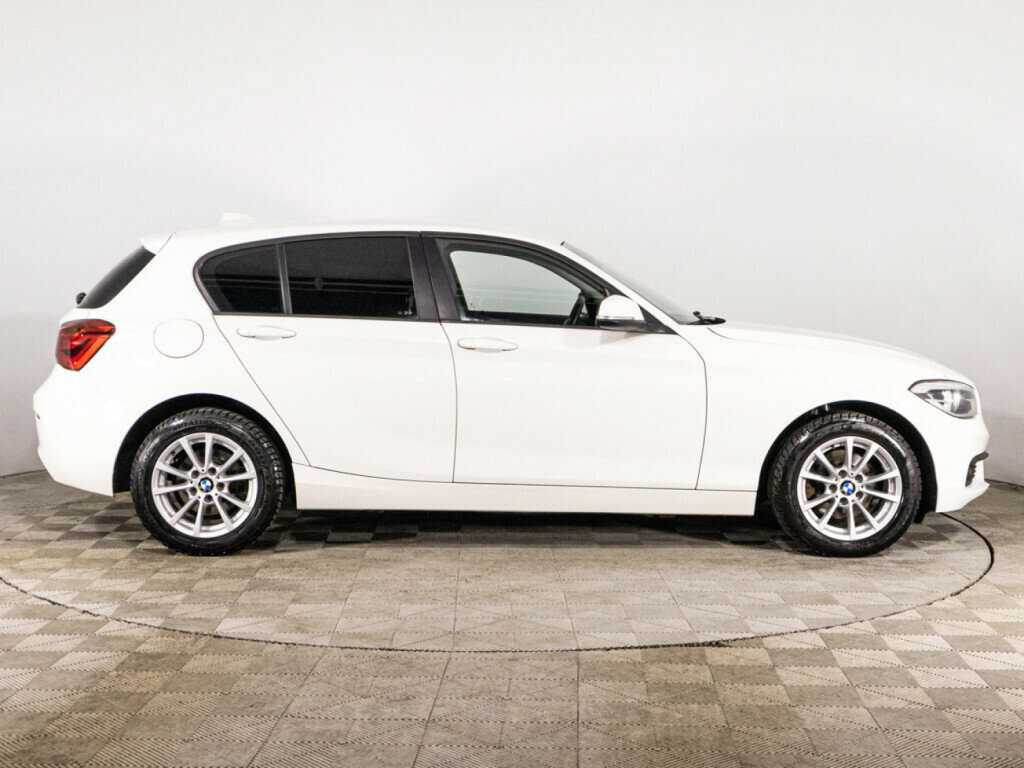 BMW 1 серии 120i, 2016 Фото №4