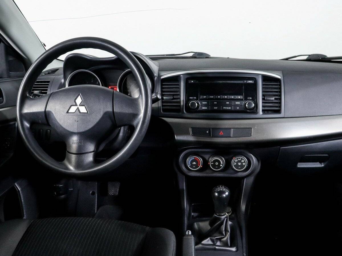 Mitsubishi Lancer, 2014 Фото №11