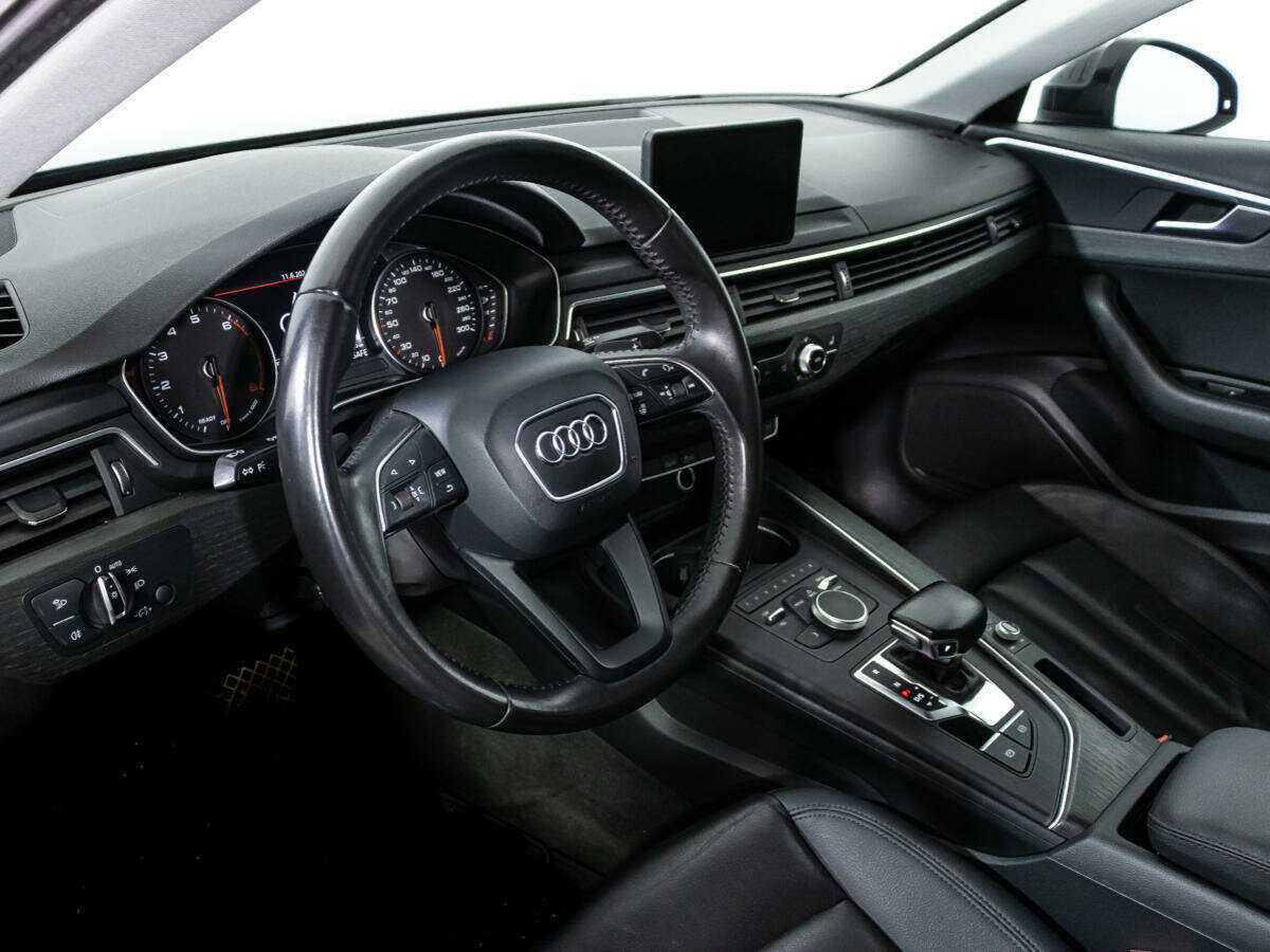 Audi A4, 2017 Фото №11