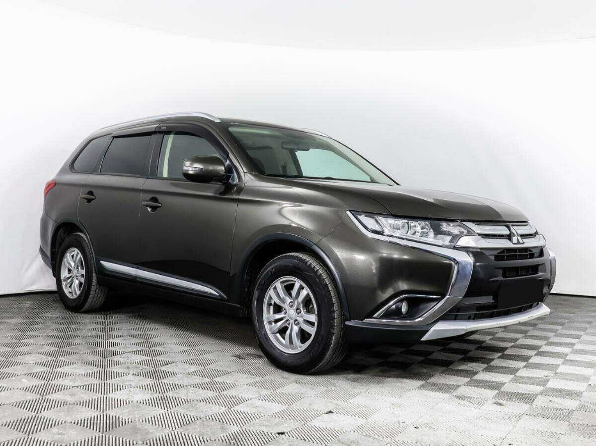 Mitsubishi Outlander, 2018 Фото №3