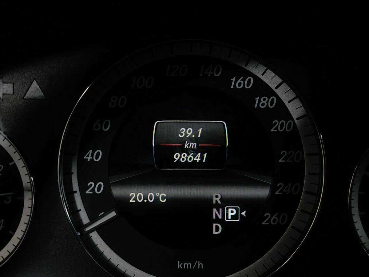 Mercedes-Benz E-Класс 200 7G-Tronic, 2013 Фото №16