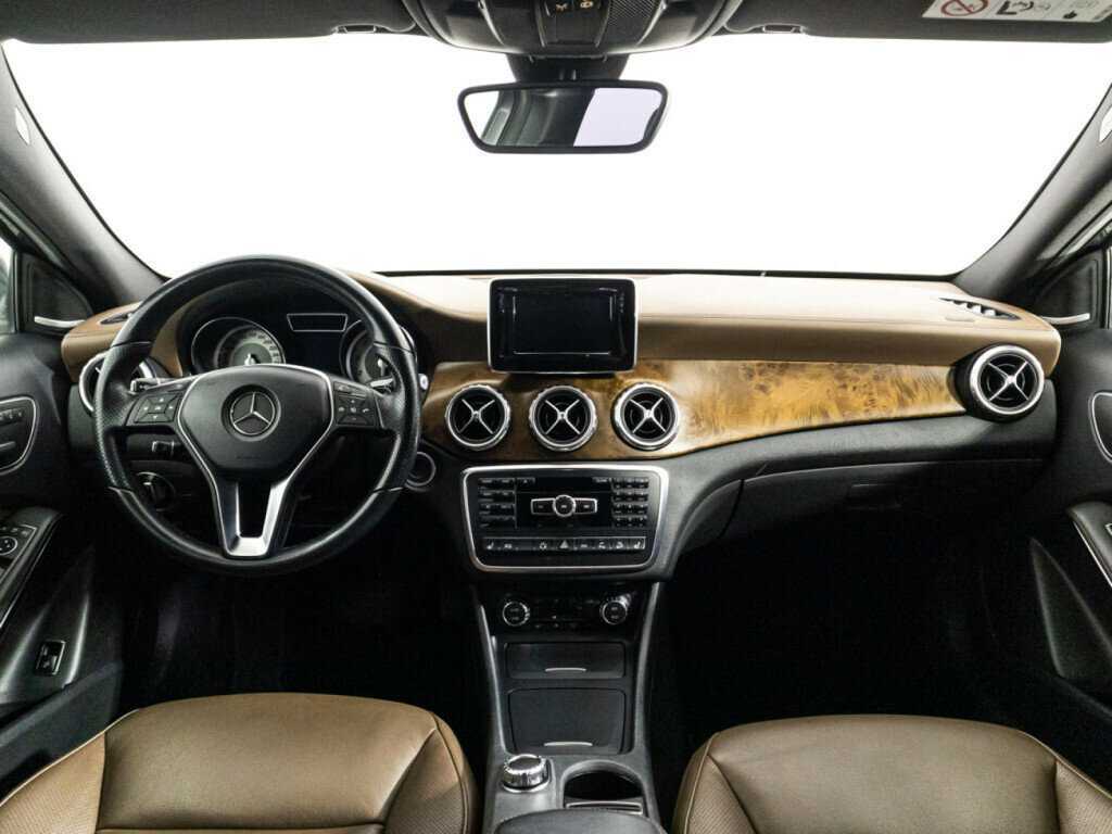 Mercedes-Benz GLA 250, 2014 Фото №20
