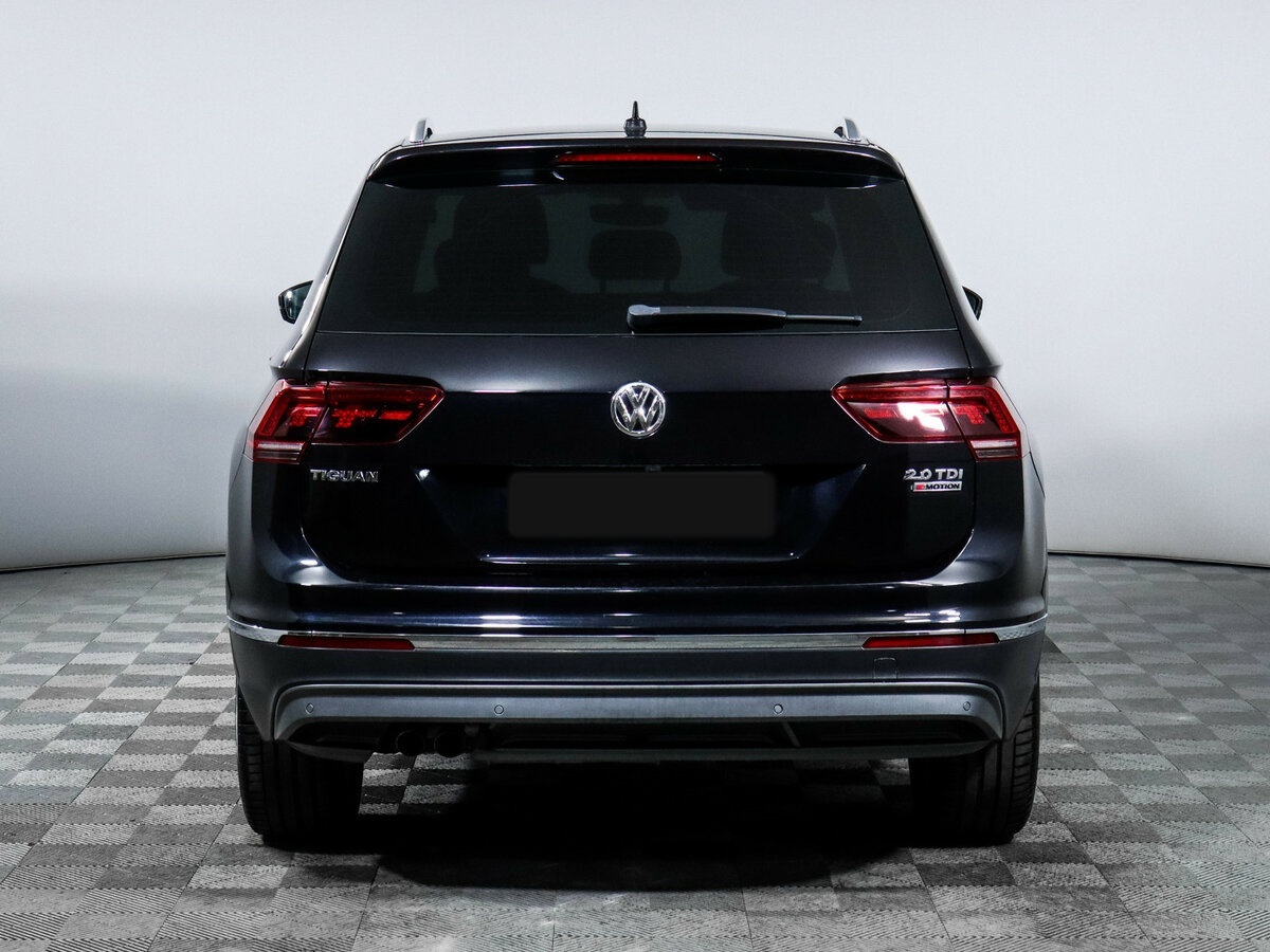 Volkswagen Tiguan II, 2018 Фото №5