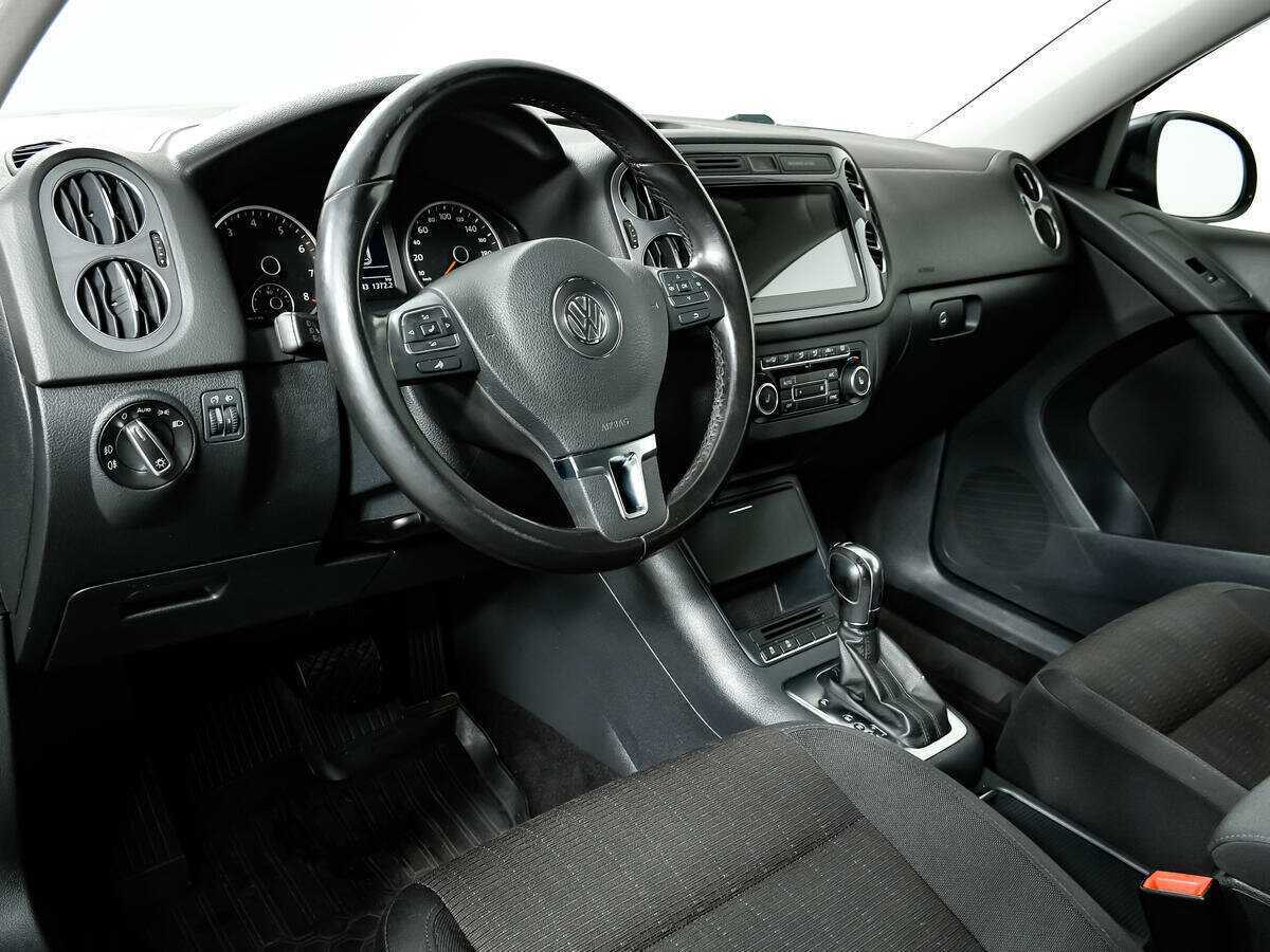Volkswagen Tiguan, 2012 Фото №13