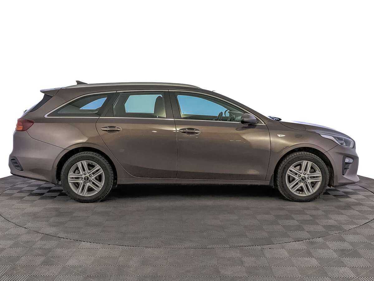 Kia Ceed, 2021 Фото №4