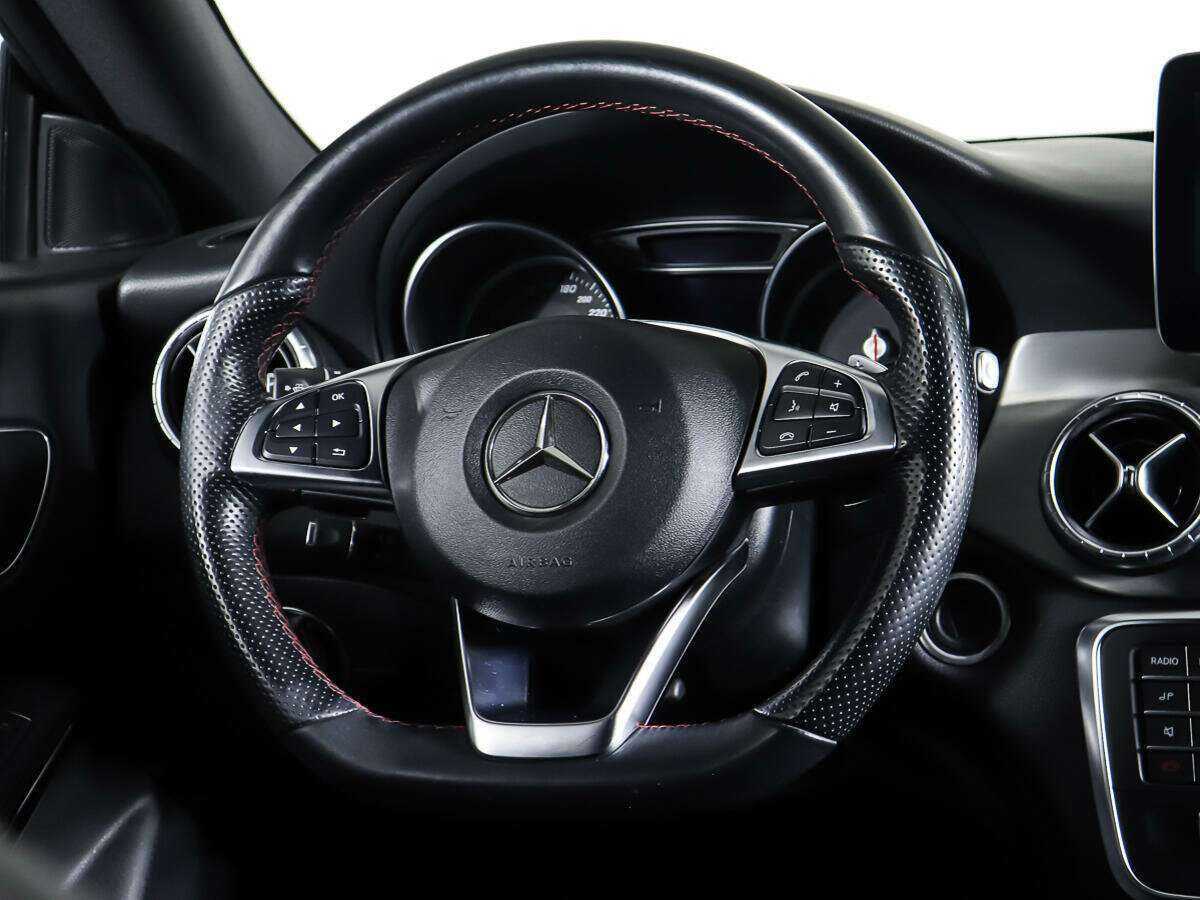 Mercedes-Benz CLA 200, 2016 Фото №15
