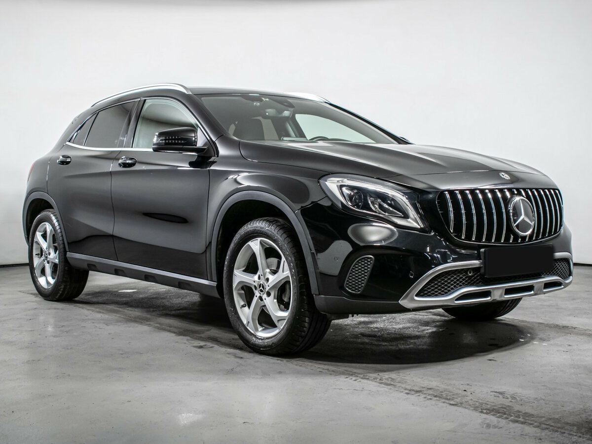 Mercedes-Benz GLA 200 I (X156) Рестайлинг, 2018 Фото №3