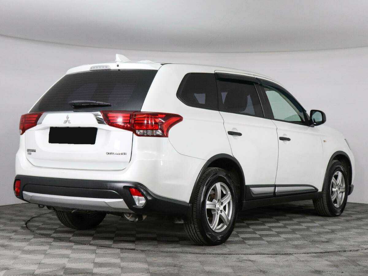 Mitsubishi Outlander, 2017 Фото №5