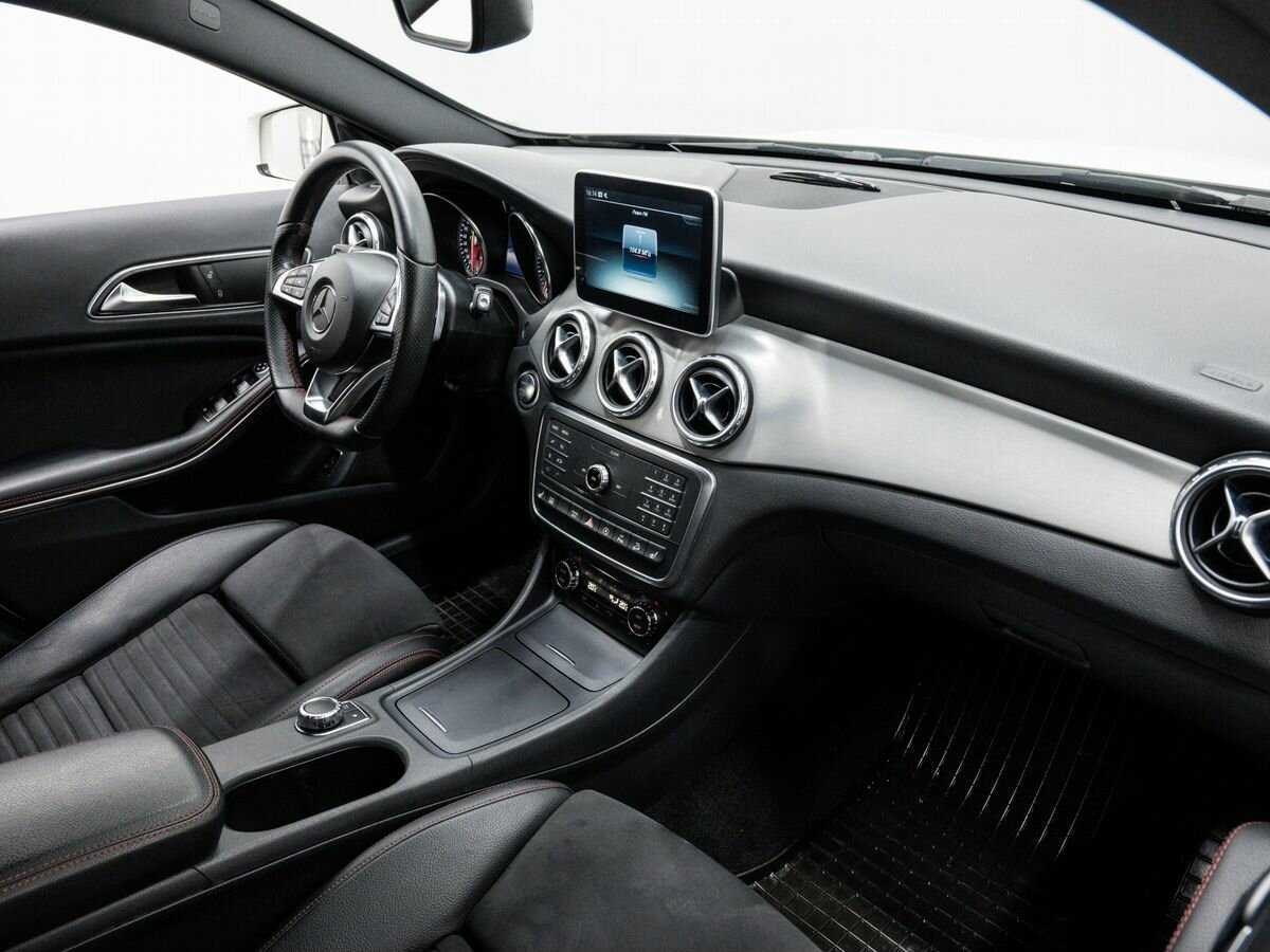 Mercedes-Benz GLA 250, 2016 Фото №9