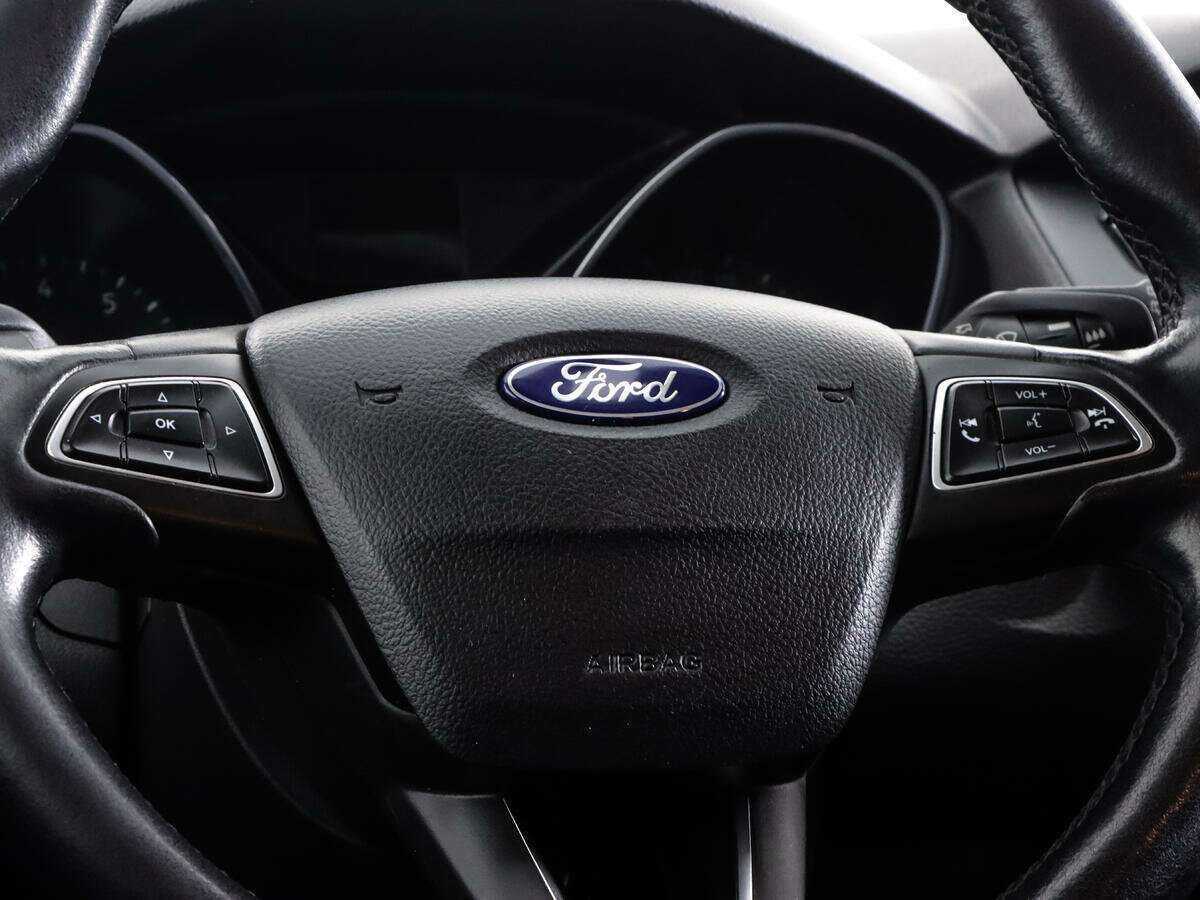 Ford Focus, 2017 Фото №12