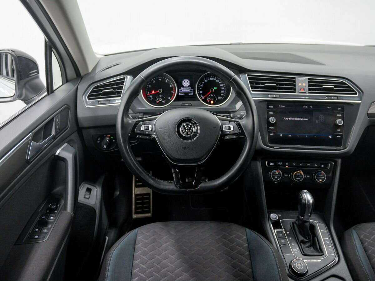 Volkswagen Tiguan, 2019 Фото №14