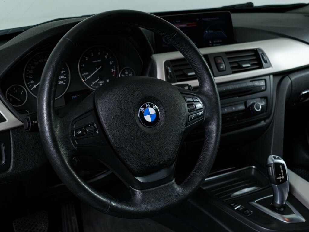 BMW 3 серии 316i, 2014 Фото №12