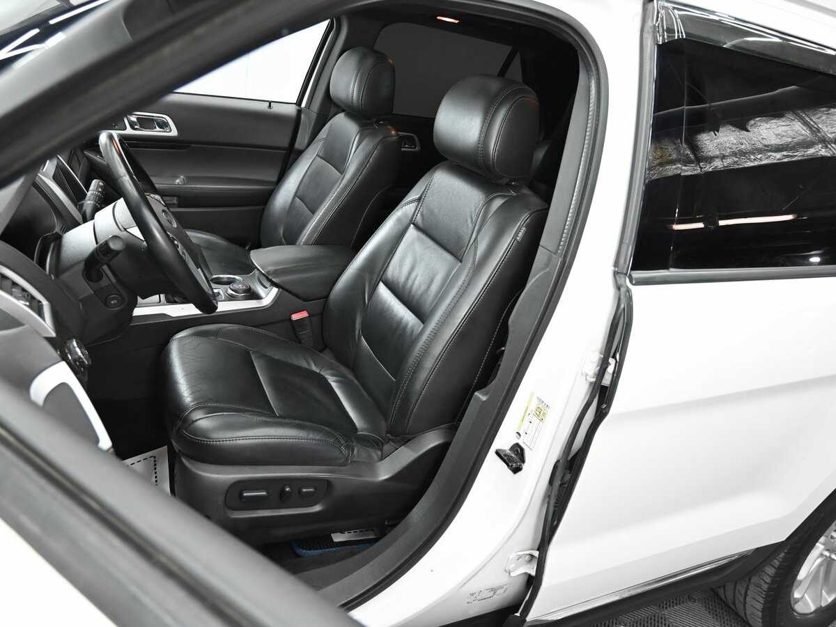 Ford Explorer, 2012 Фото №6
