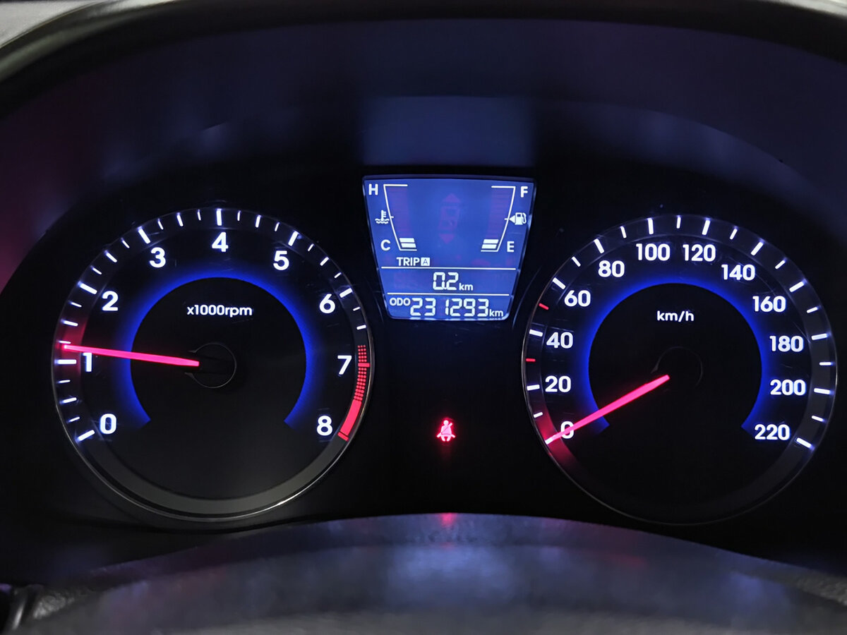 Hyundai Solaris I, 2013 Фото №13