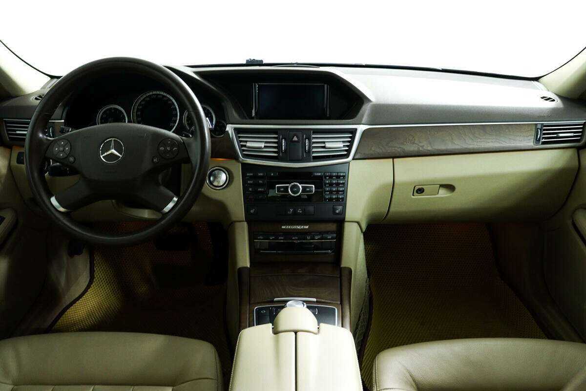 Mercedes-Benz E-Класс 350, 2012 Фото №11