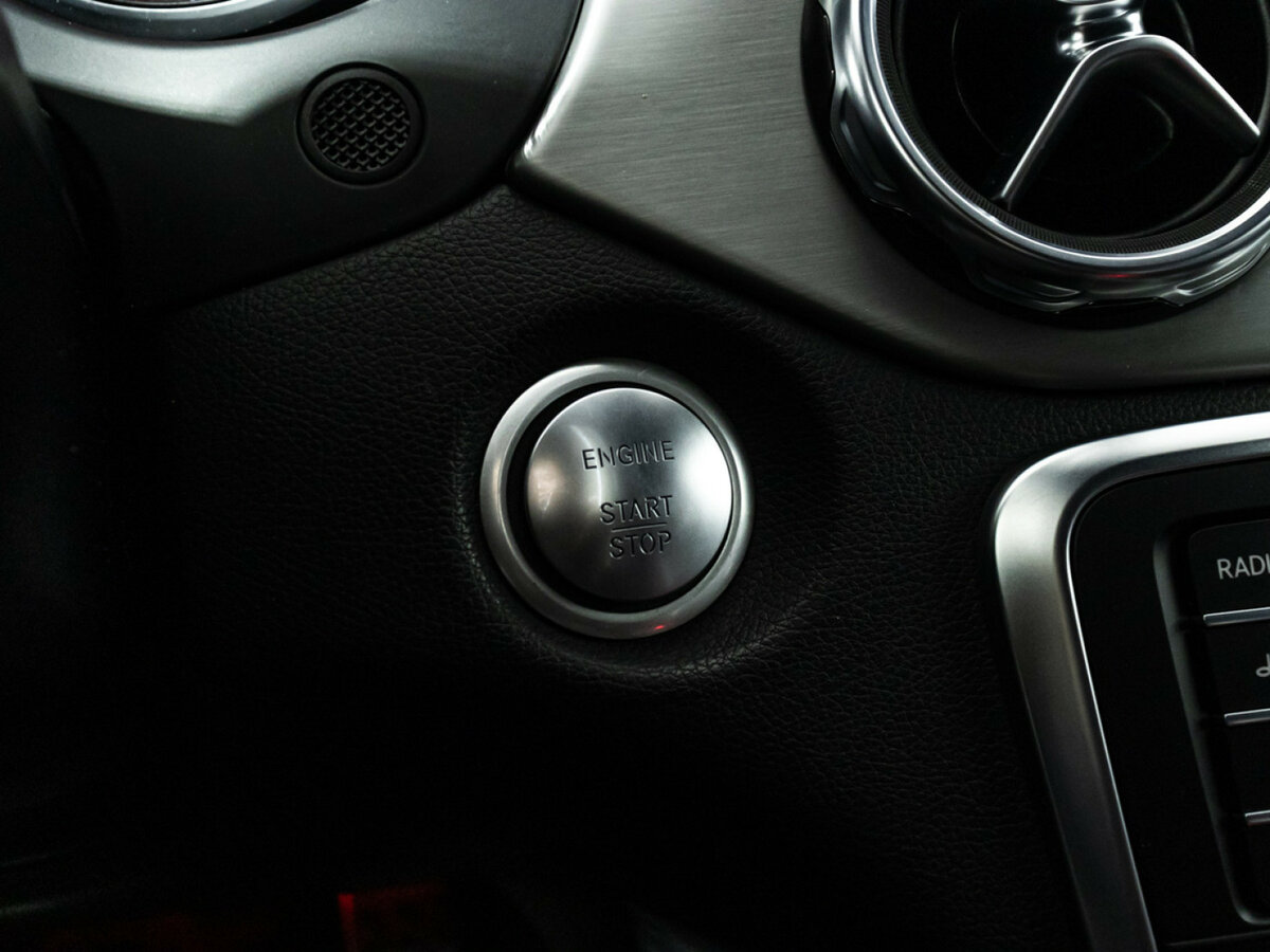 Mercedes-Benz GLA 250 I (X156) Рестайлинг, 2019 Фото №16