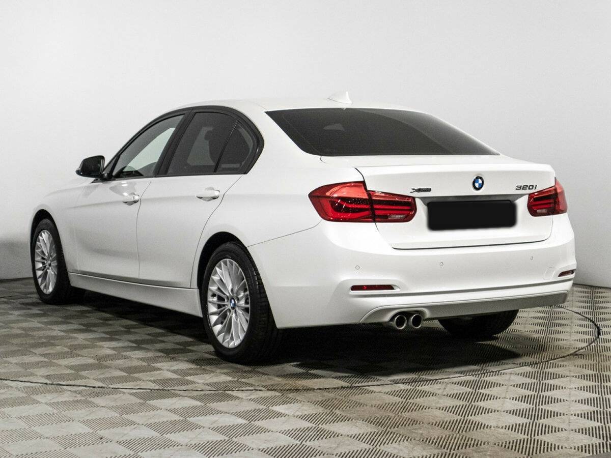 BMW 3 серии 320i xDrive, 2018 Фото №7
