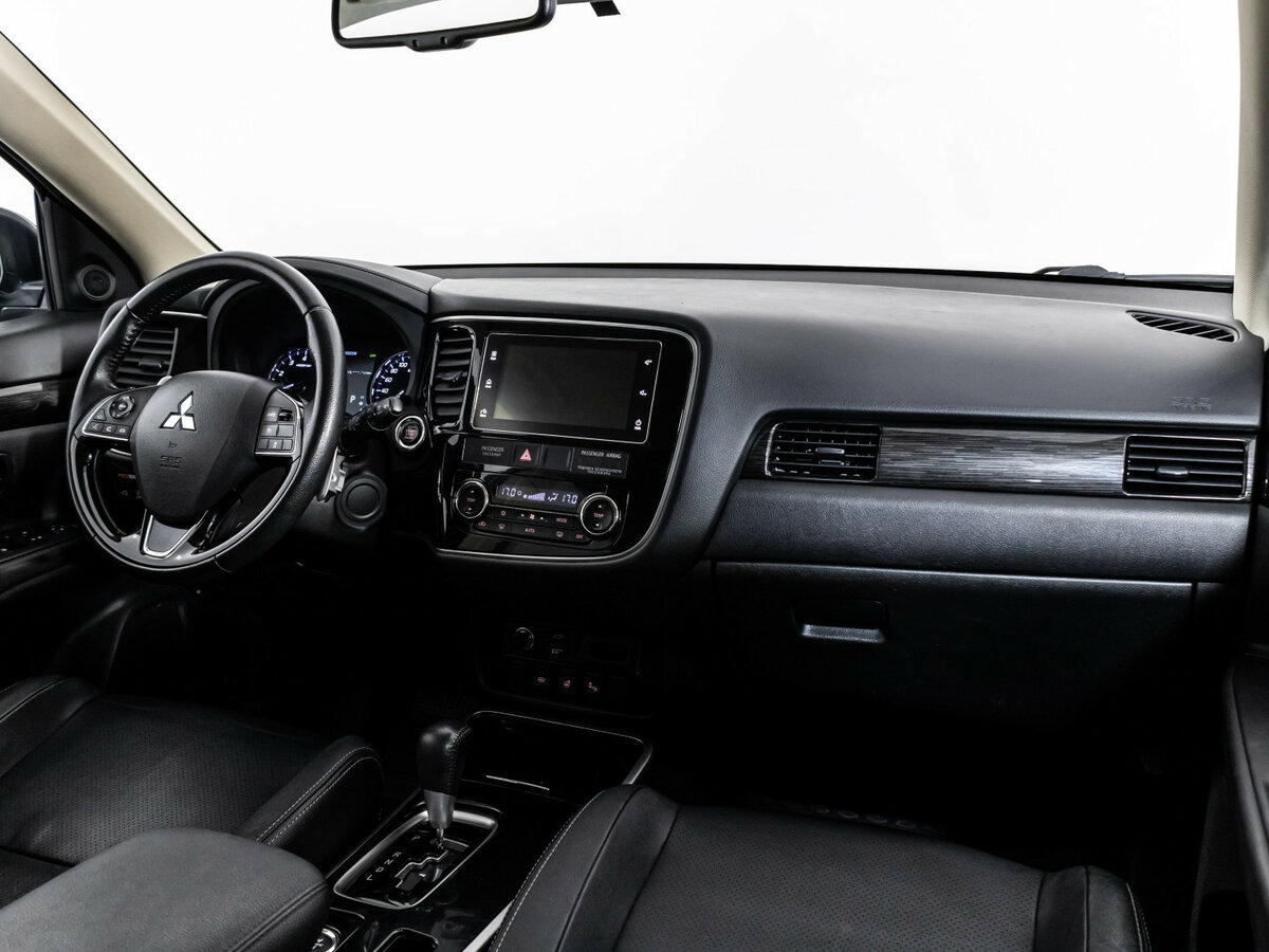 Mitsubishi Outlander III Рестайлинг 2, 2018 Фото №7