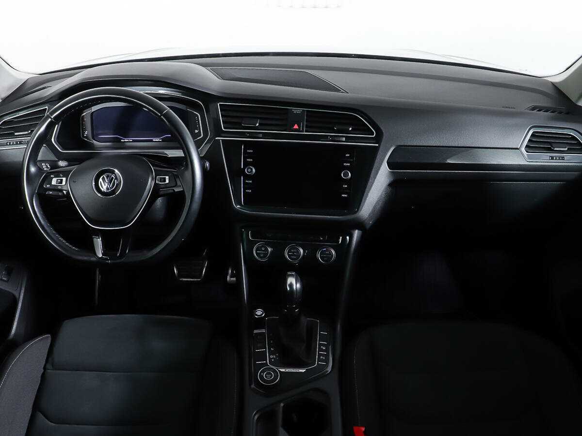Volkswagen Tiguan, 2019 Фото №13