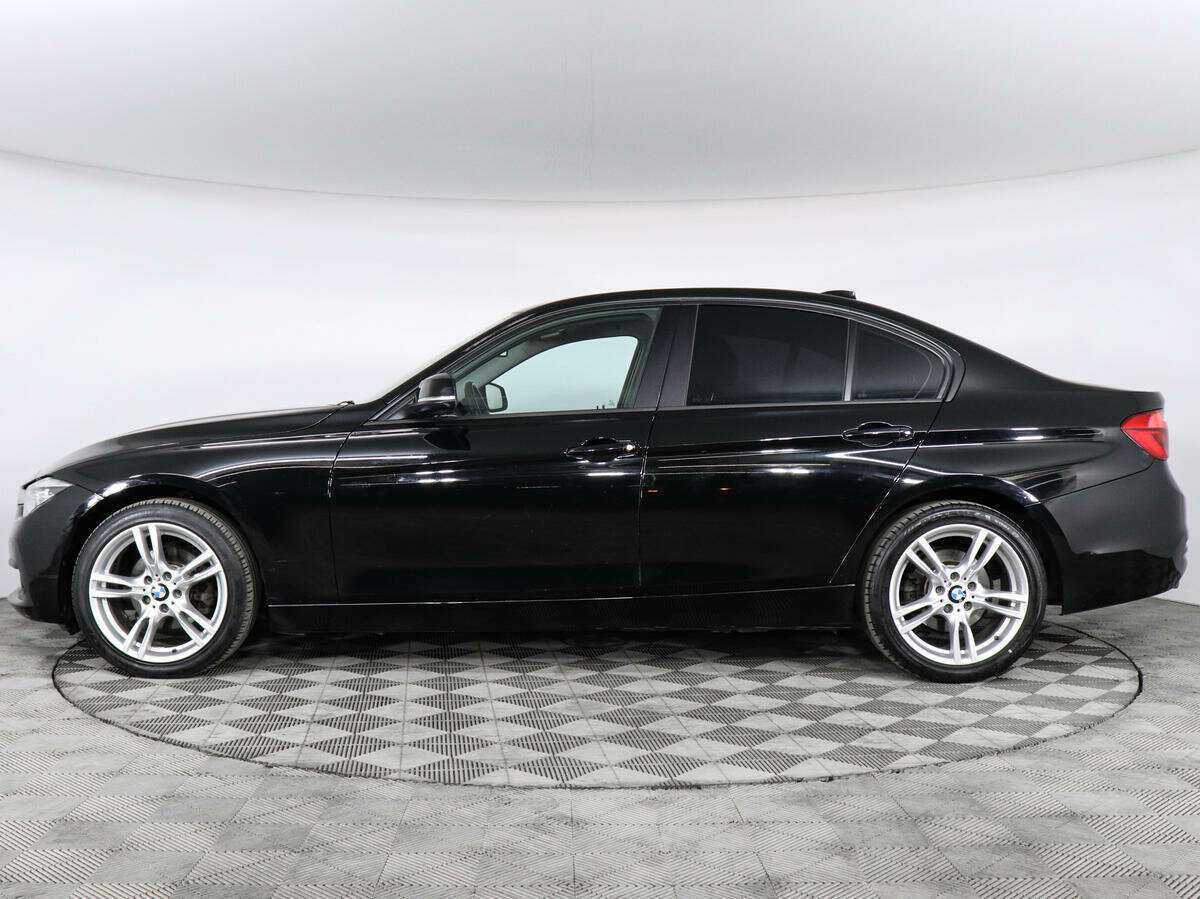 BMW 3 серии 318i, 2015 Фото №5