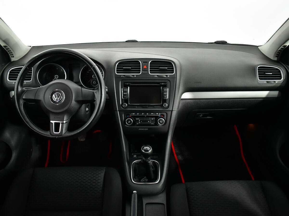 Volkswagen Golf, 2012 Фото №12