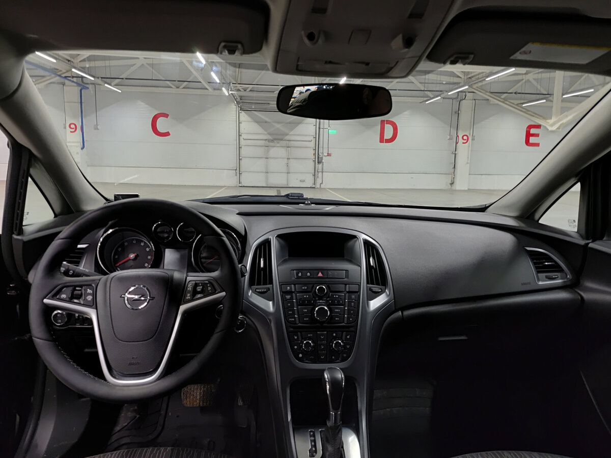 Opel Astra J Рестайлинг, 2014 Фото №14