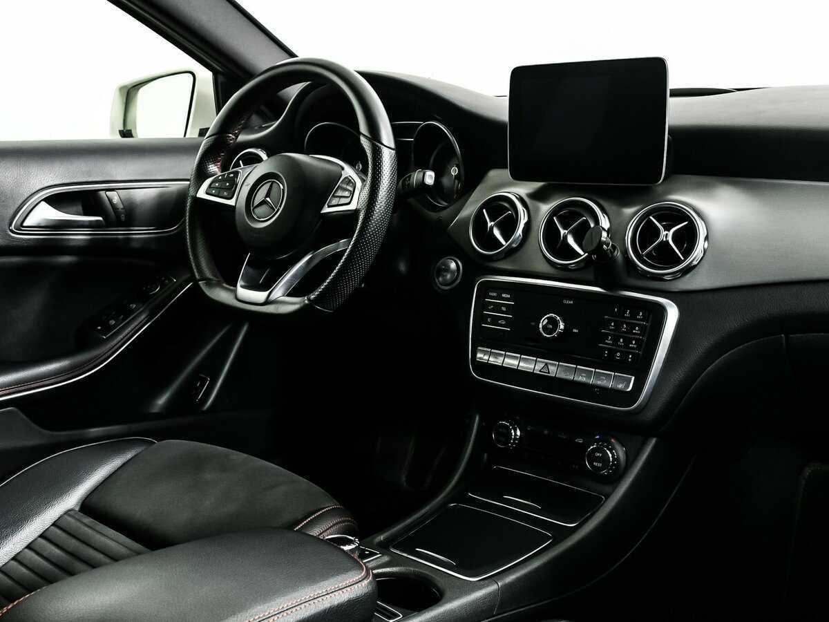 Mercedes-Benz GLA 250, 2017 Фото №2
