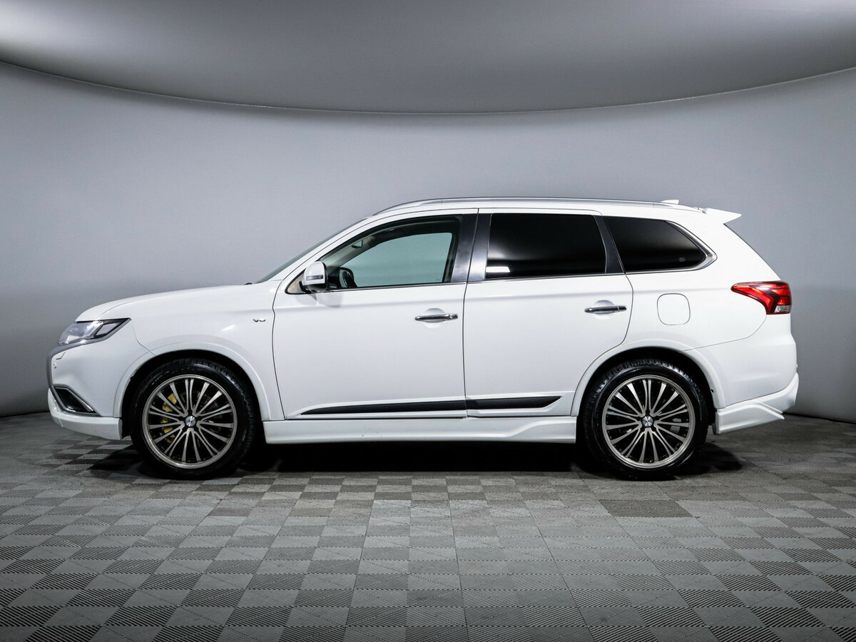 Mitsubishi Outlander III Рестайлинг 3, 2018 Фото №8