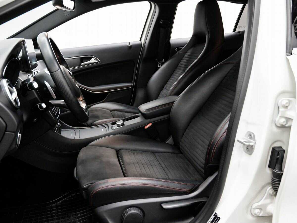 Mercedes-Benz GLA 250, 2016 Фото №16