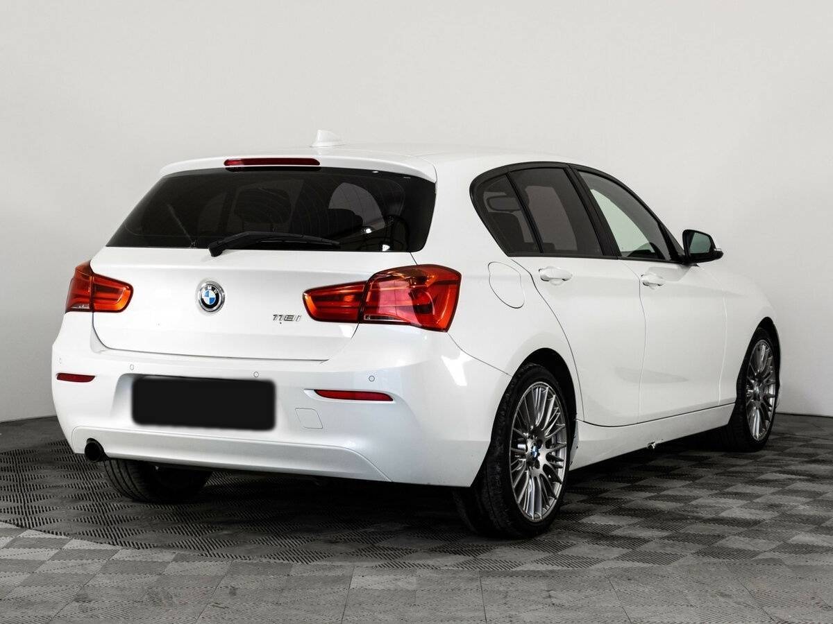 BMW 1 серии 118i, 2017 Фото №6