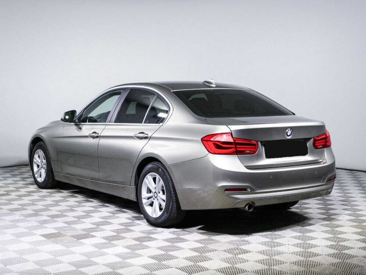 BMW 3 серии 318i, 2017 Фото №6