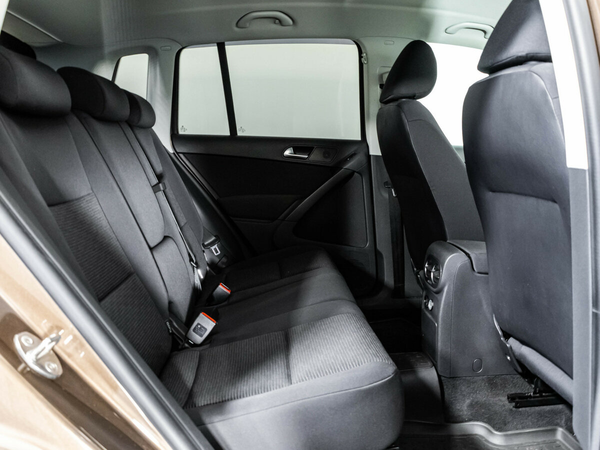 Volkswagen Tiguan I Рестайлинг, 2014 Фото №15
