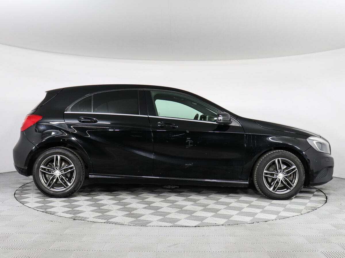 Mercedes-Benz A-Класс 180, 2013 Фото №4