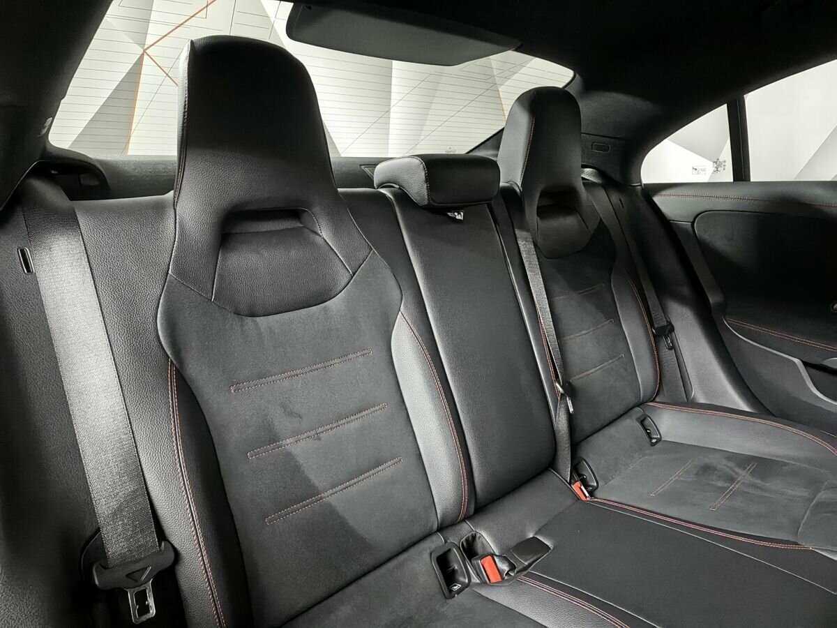 Mercedes-Benz CLA 200, 2019 Фото №13