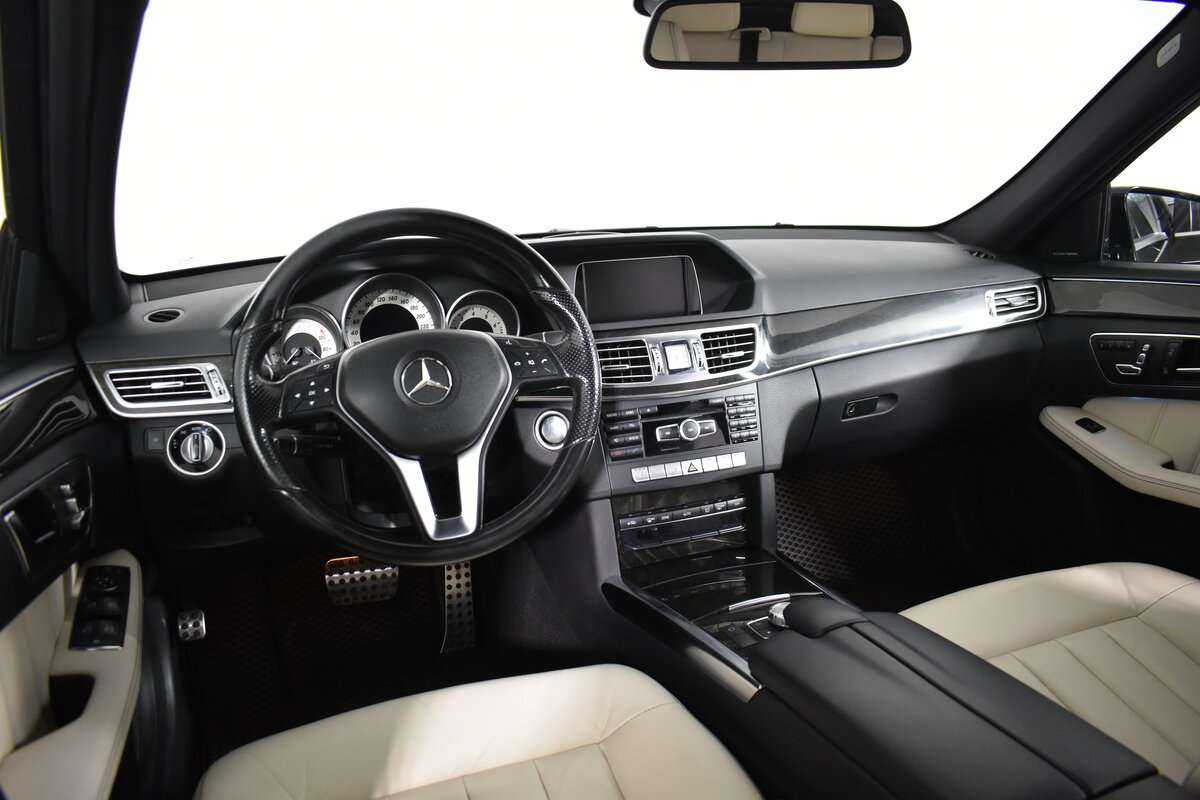 Mercedes-Benz E-Класс 300, 2013 Фото №15