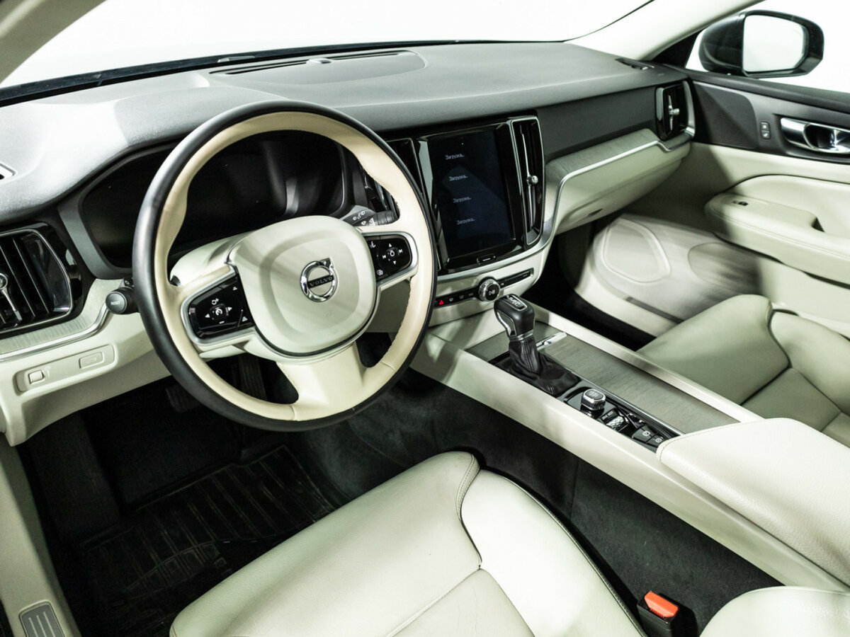Volvo V60 II, 2018 Фото №11