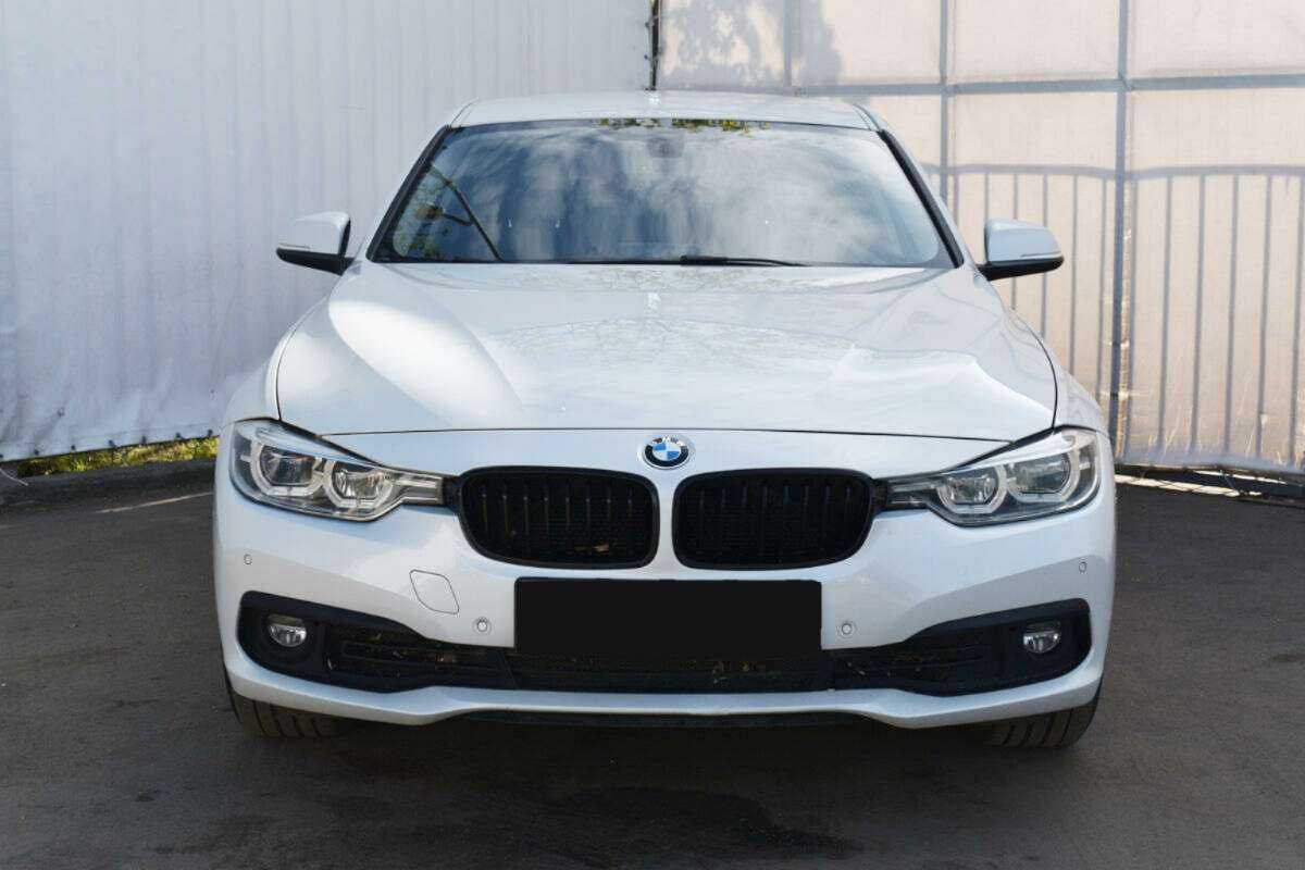 BMW 3 серии 318i, 2018 Фото №2