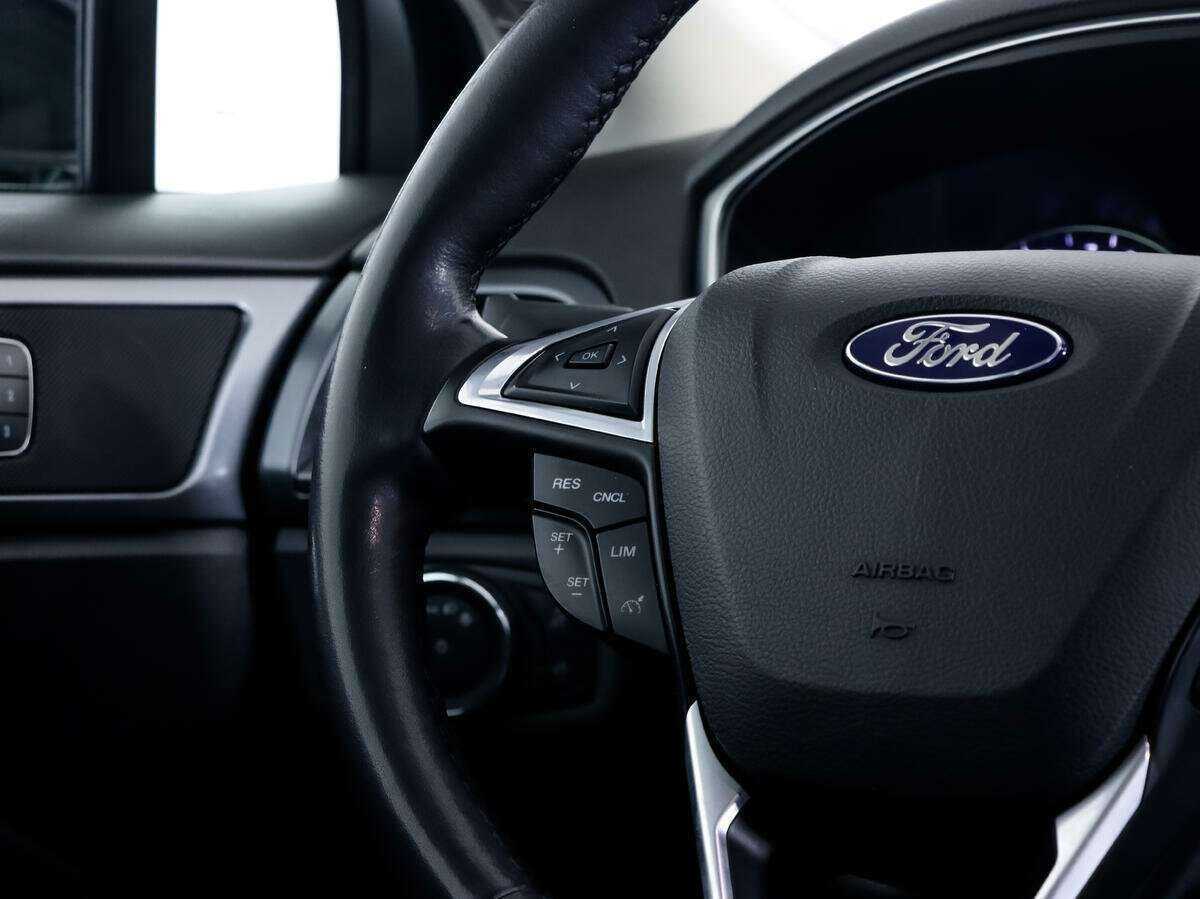 Ford Mondeo, 2019 Фото №14
