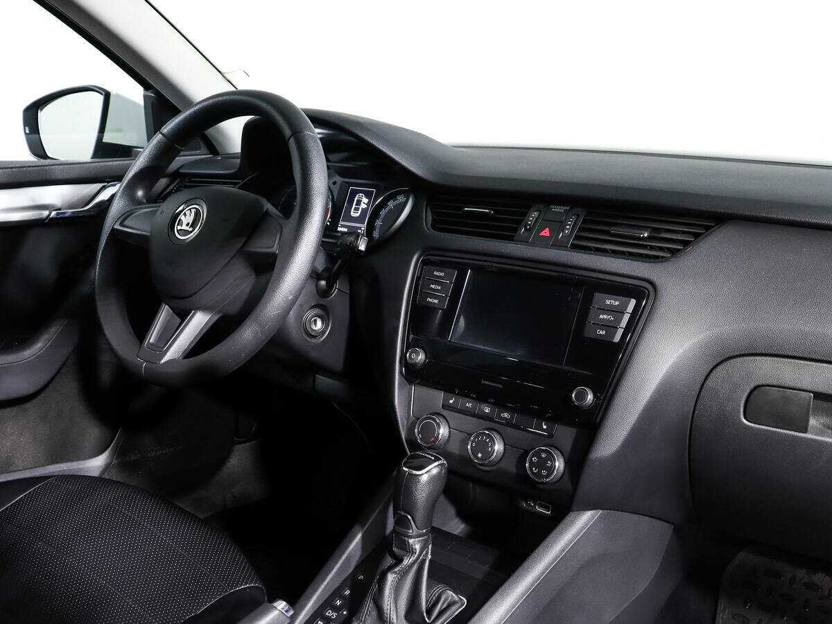 Skoda Octavia, 2019 Фото №7