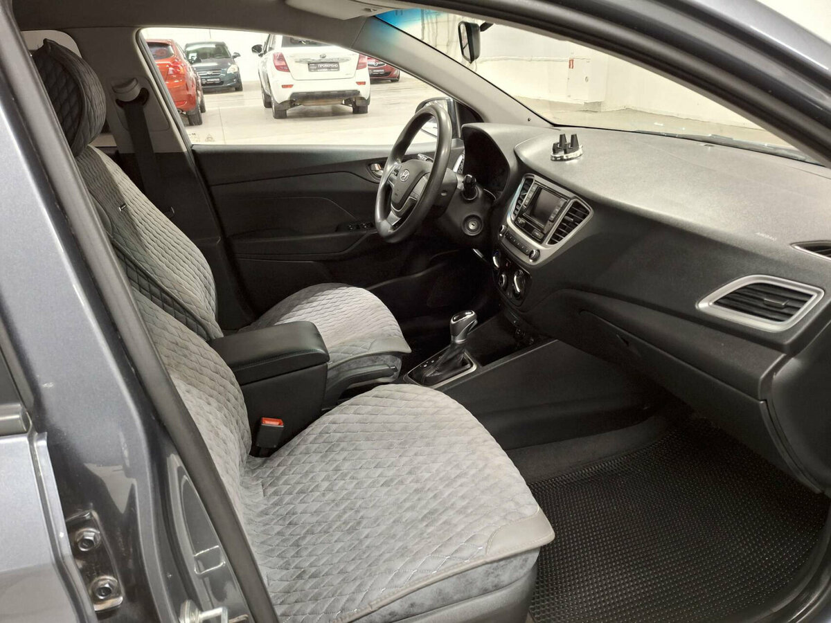 Hyundai Solaris II, 2019 Фото №11