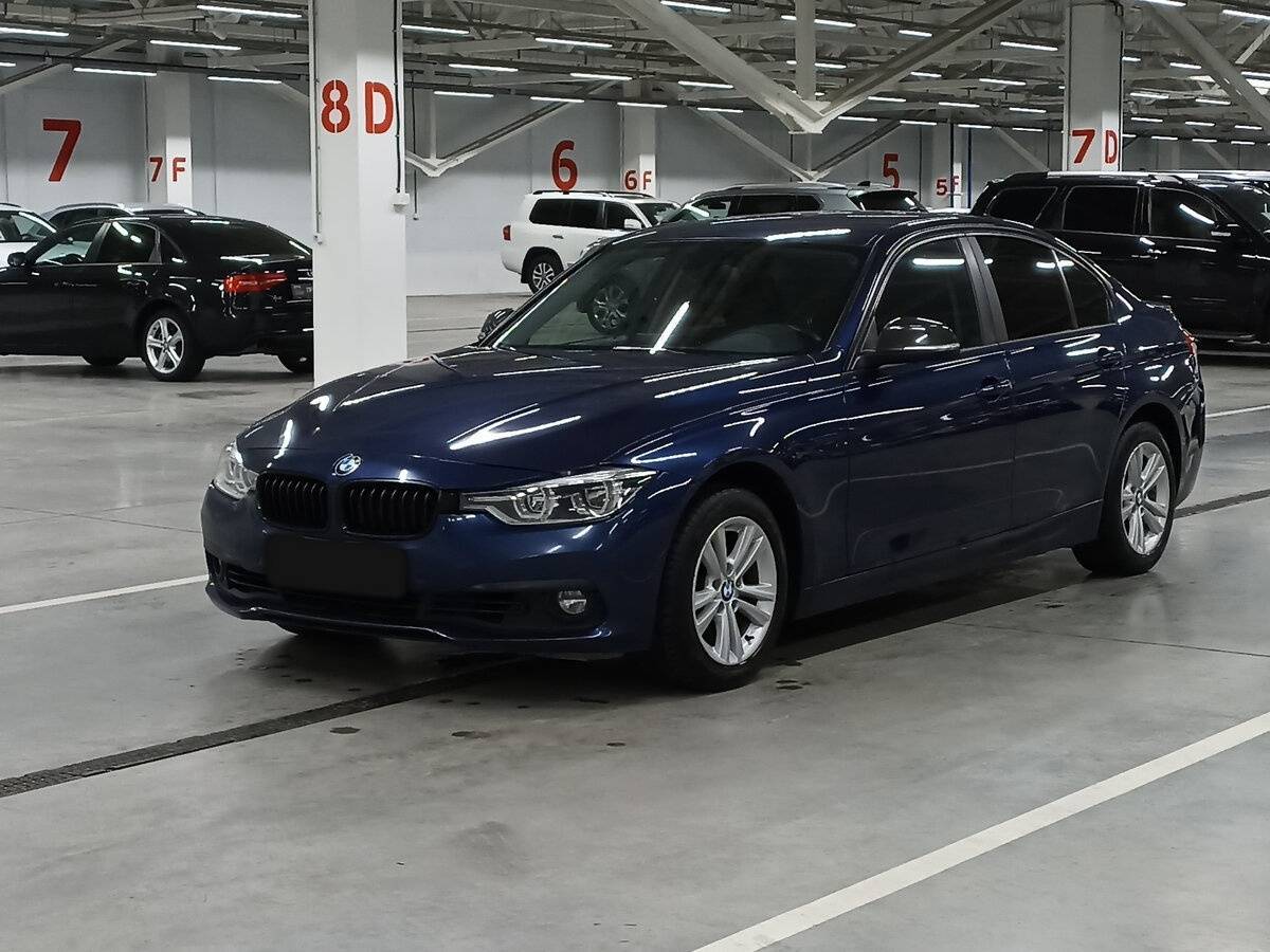 BMW 3 серии 318i, 2016 Фото №1