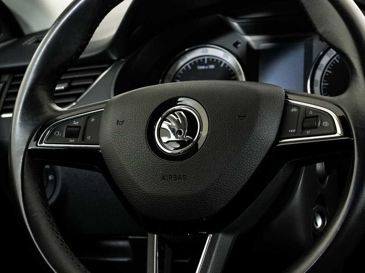 Skoda Octavia, 2019 Фото №11