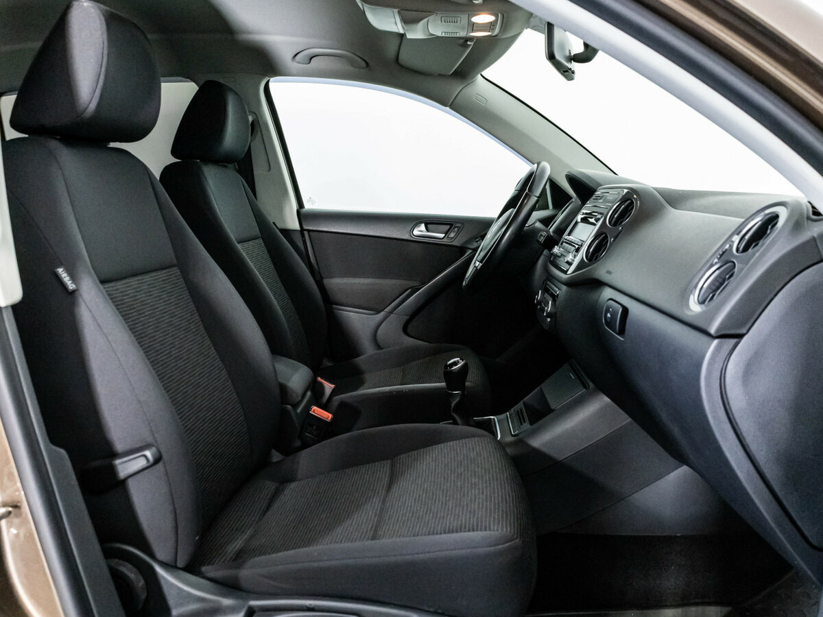 Volkswagen Tiguan I Рестайлинг, 2014 Фото №14