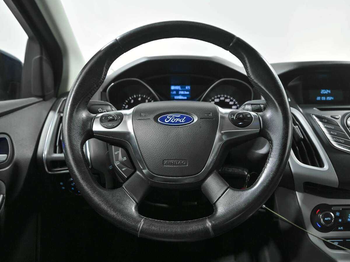 Ford Focus, 2013 Фото №8
