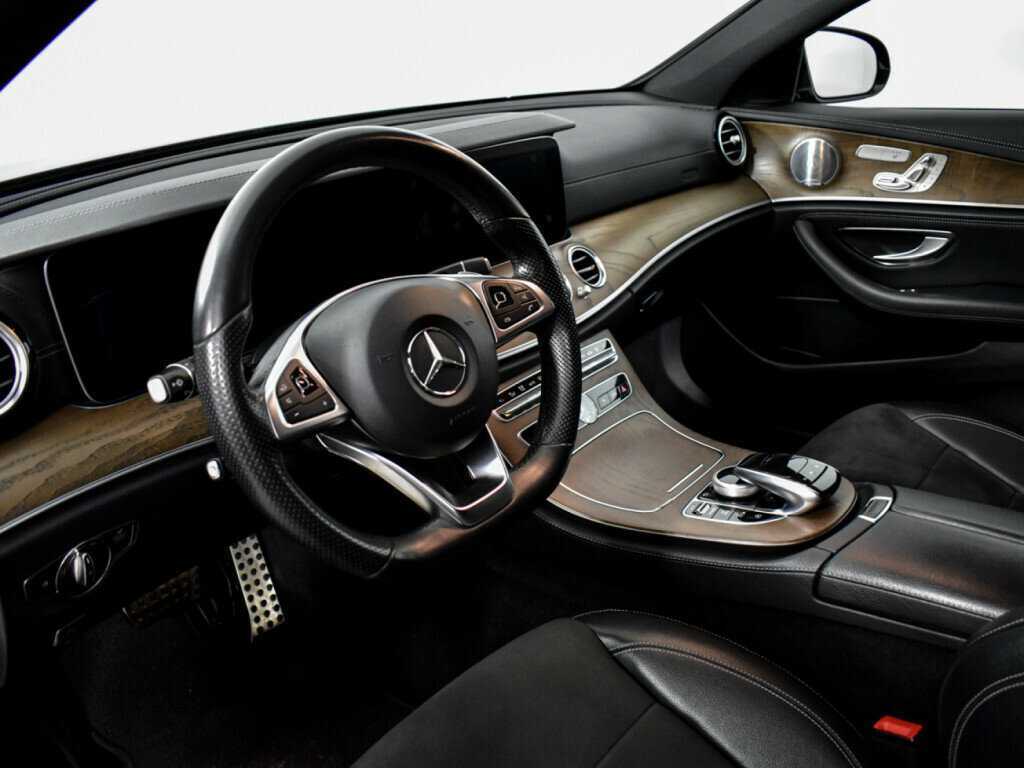 Mercedes-Benz E-Класс 200, 2017 Фото №9