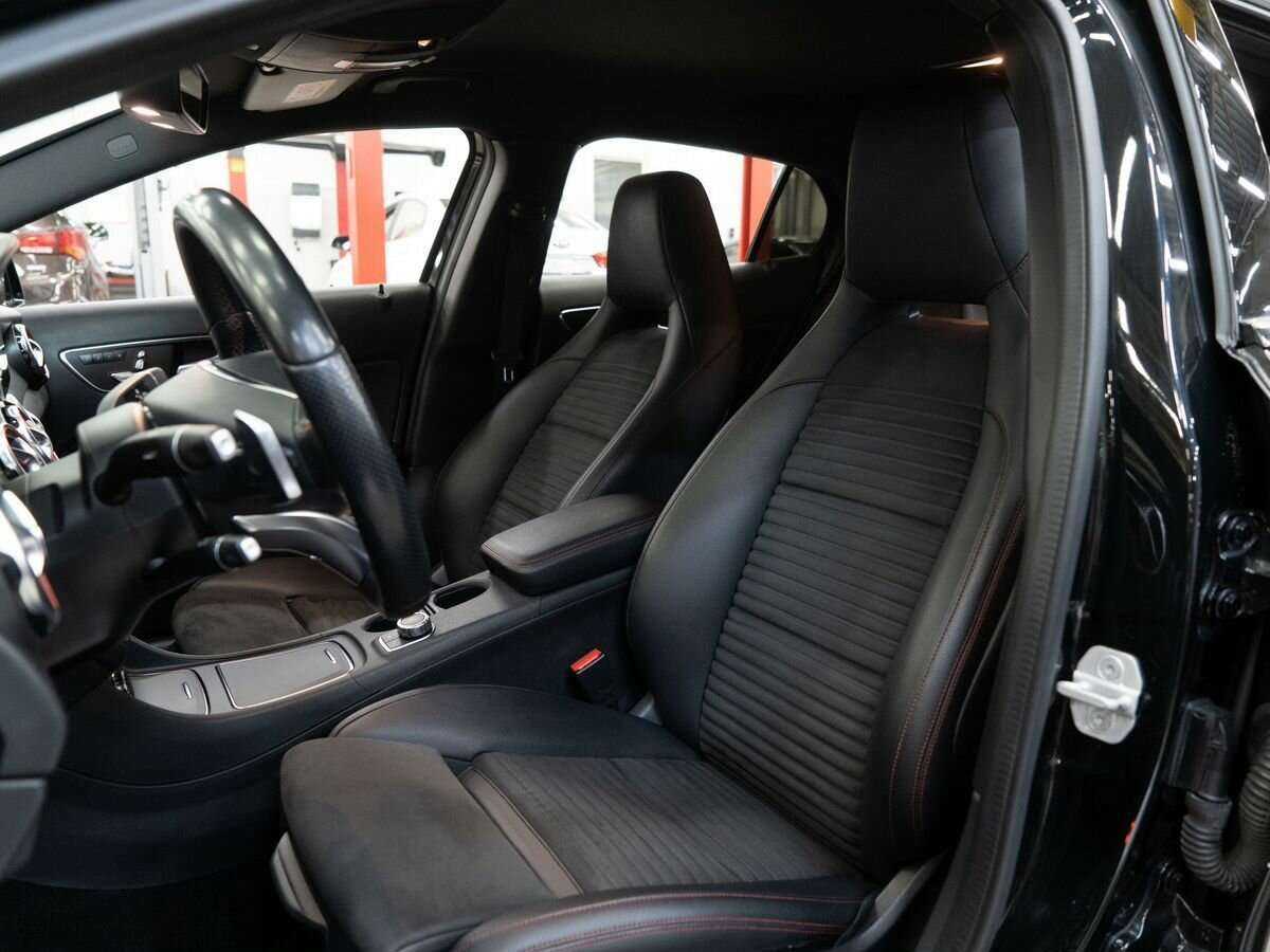 Mercedes-Benz GLA 250, 2017 Фото №8